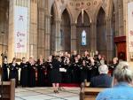 Suffolk Singers Take their Singing to West Sussex and Winchester. 